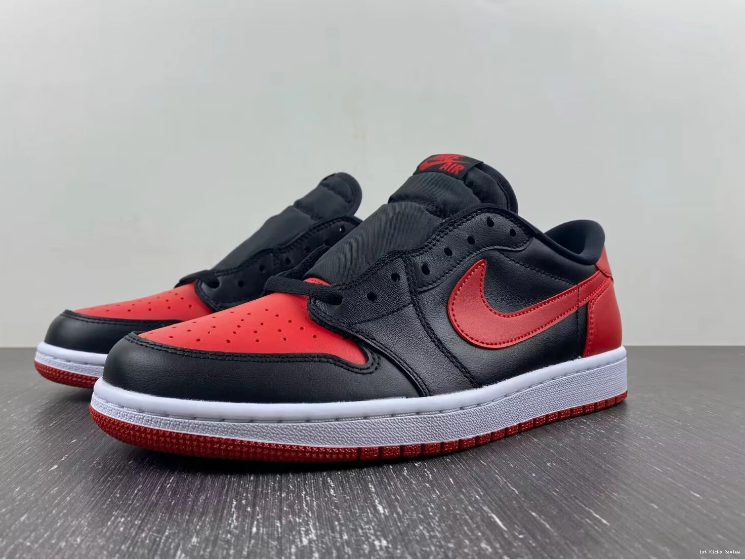705329-001 Low Jordan (2015) Retro Bred - 1 0829